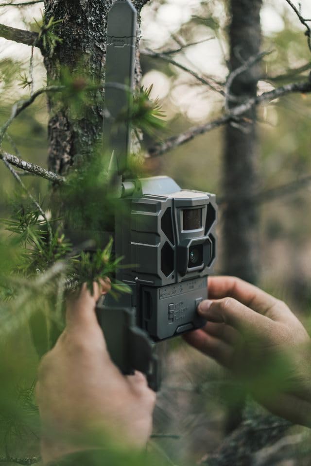 Reveal X Gen 3.0 LTE Cellular Trail Camera